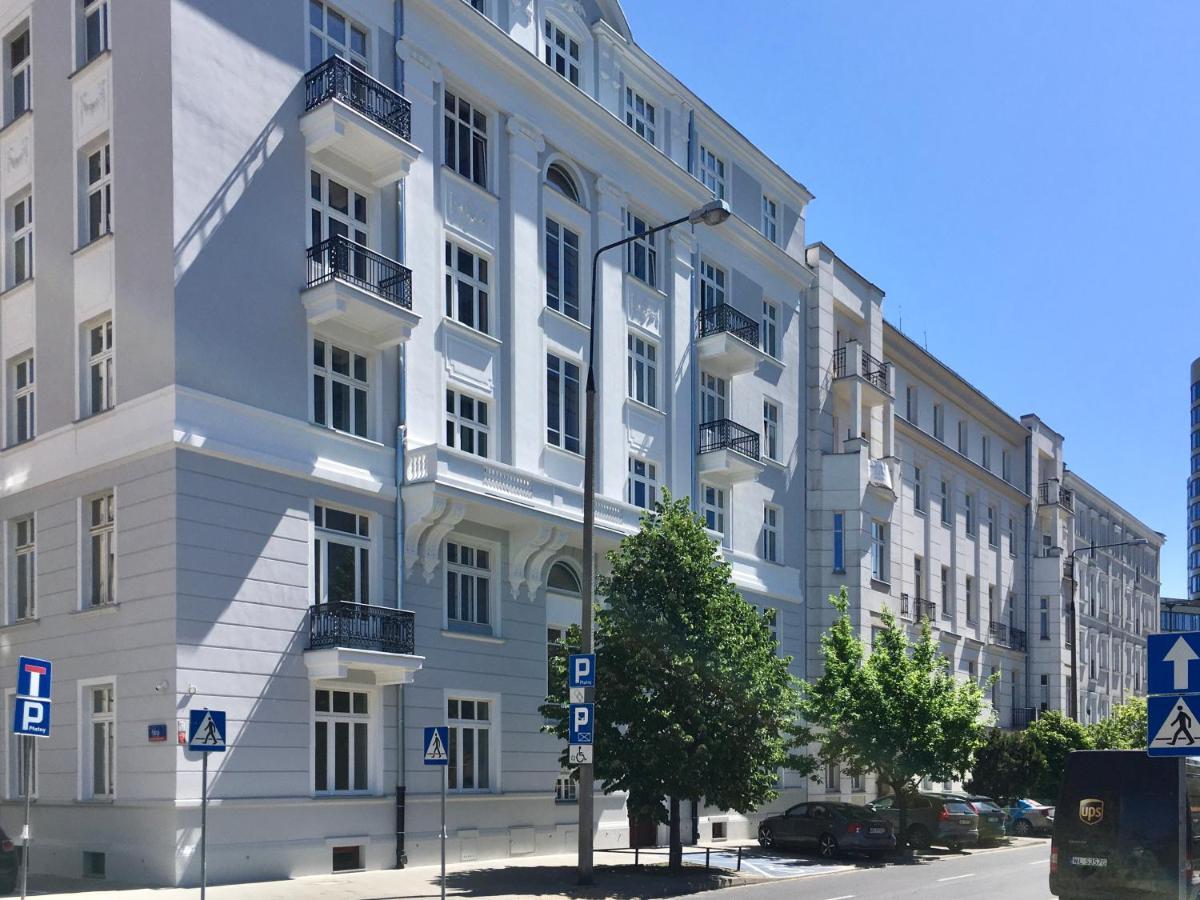 3V Apartments Varşovia Exterior foto