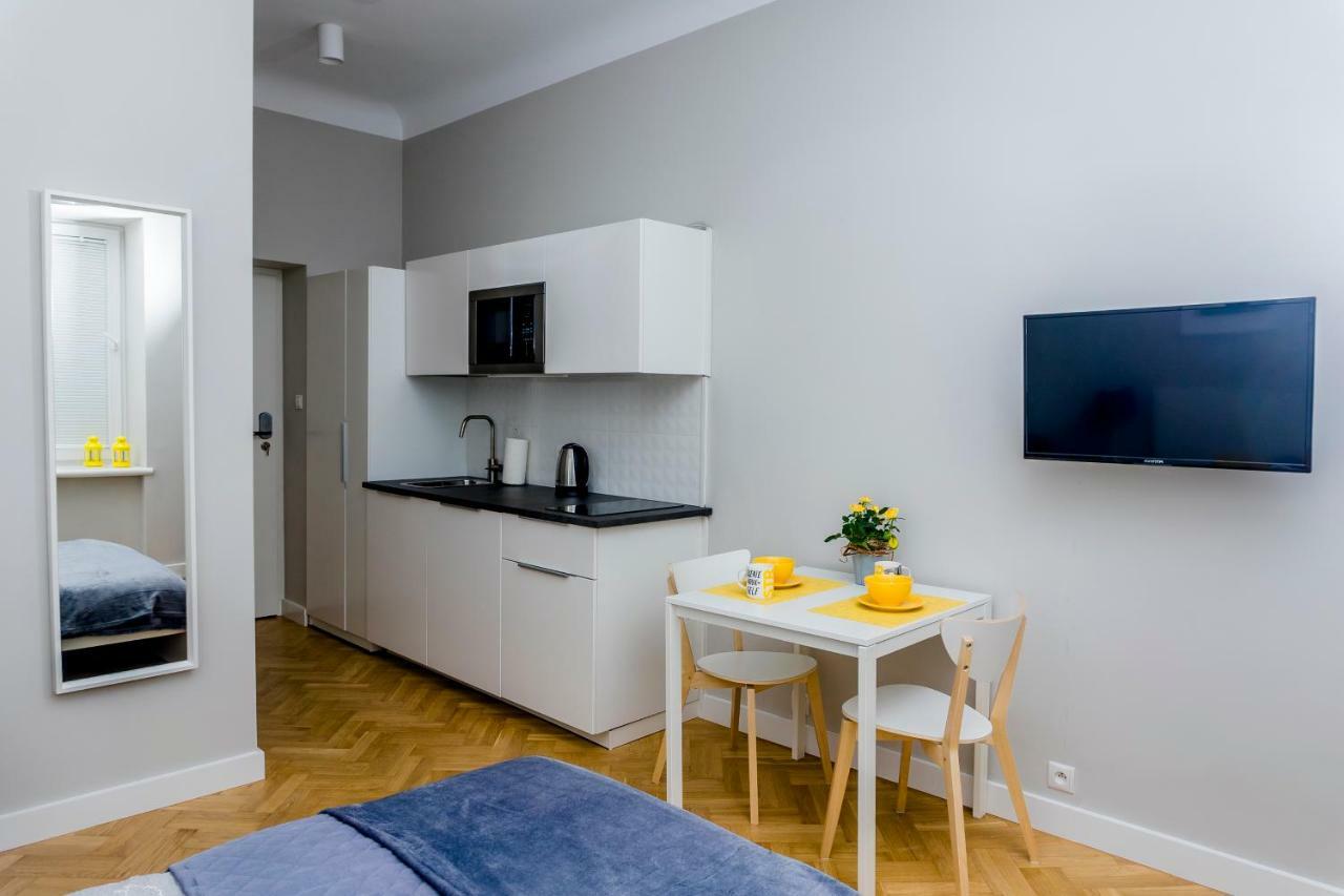 3V Apartments Varşovia Exterior foto