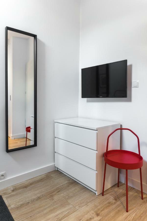 3V Apartments Varşovia Exterior foto